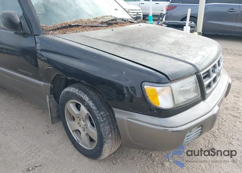 2000 Subaru Forester S from USA, damaged, VIN JF1SF6551YH720246